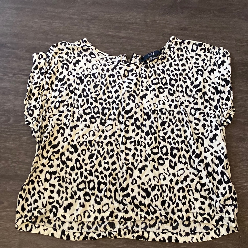 Forever 21 leopard print shirt